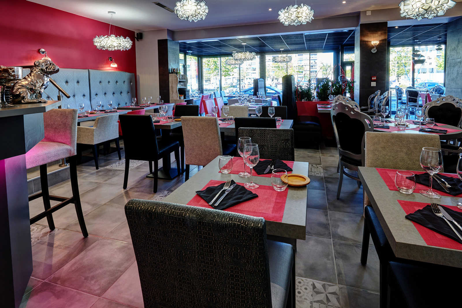 restaurantacaencasseroleetbouchonsinterieur Restaurants