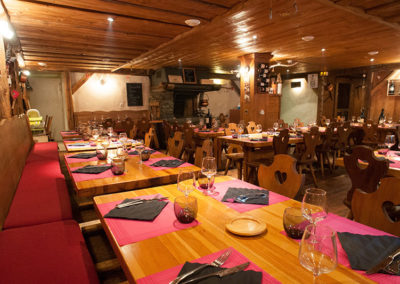 Restaurant à Val d'Isère - La Casserole - Spécialités Régionales